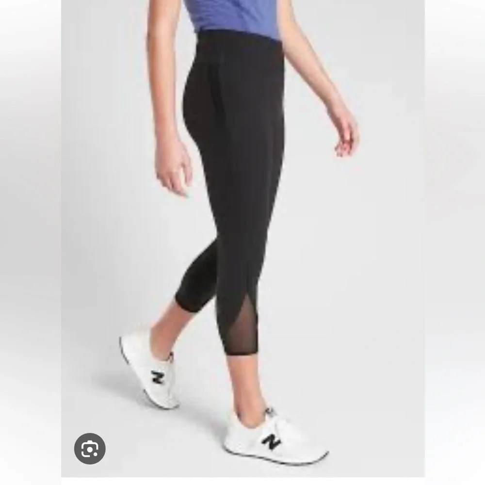 NEW • ATHLETA GIRL • Girls READY SET RACER CAPRI Leggings Black XL / 14